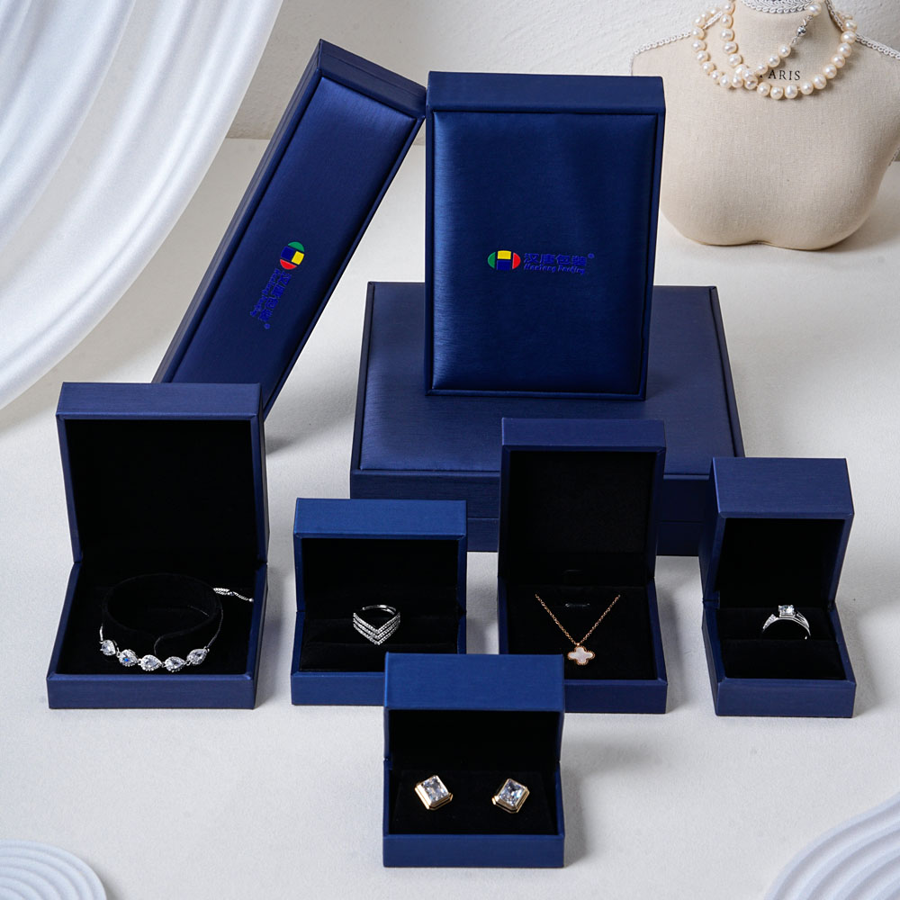 leather jewelry box for ring/earing/necklace/pendant